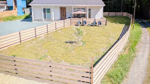 サモエドまさるのドッグラン【FujiHokurokuSamoyedBase】