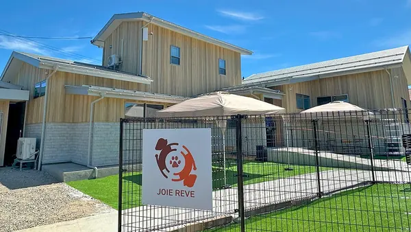 ＪＯＩＥ ＲＥＶＥ ドッグラン＆カフェ ジョワレーヴ